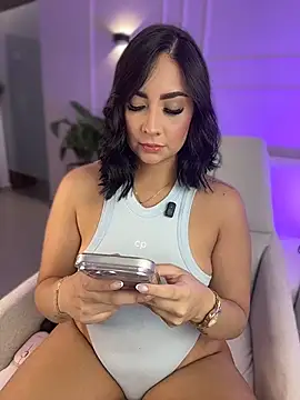 Snapshot of GabriellaFerrer chatting on June 16, 2026, 8:09 pm GabriellaFerrer online show from June 16, 2026, 8:09 pm