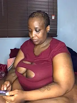 Snapshot of sotho_ssbbw chatting on January 11, 2026, 11:44 pm sotho ssbbw online show from January 11, 2026, 11:44 pm