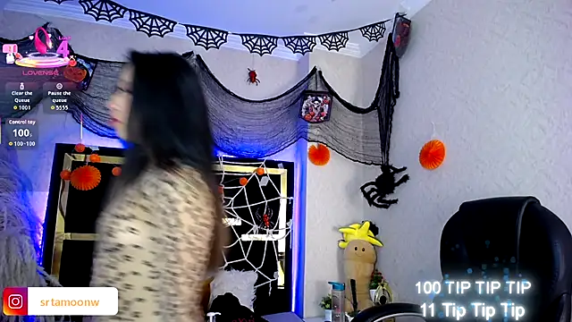 Moon Water   online show from October 8, 2025, 11:34 am