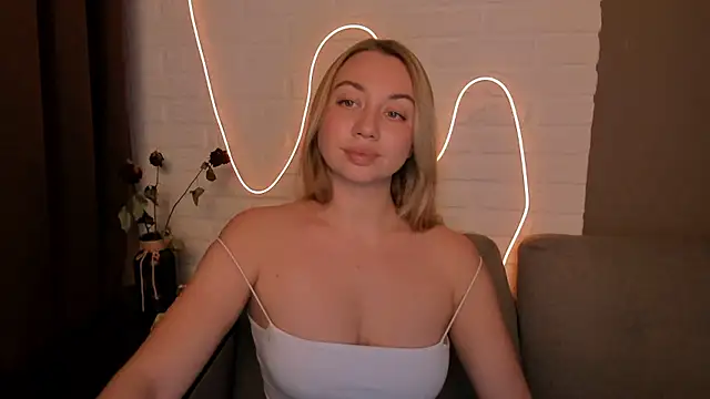 DanielaWisse online show from December 2, 2024, 10:18 pm