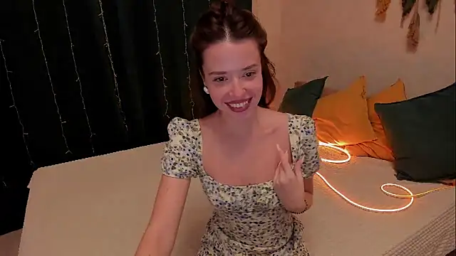 Snapshot of AmeliaBrian chatting on October 5, 2025, 8:54 pm AmeliaBrian online show from October 5, 2025, 8:54 pm