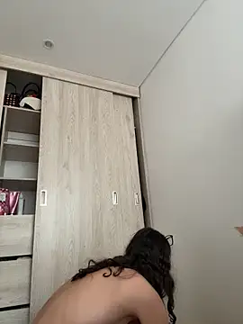 Megan Rodrigo online show from June 24, 2026, 4:38 pm