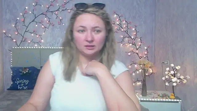 SallyVerda online show from May 4, 2026, 6:22 pm