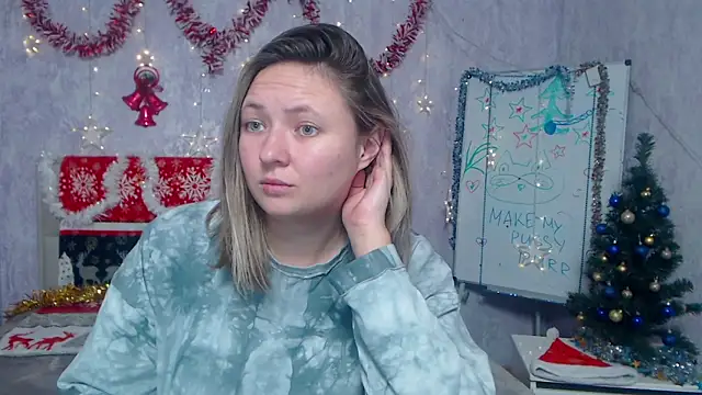 Snapshot of SallyVerda chatting on December 4, 2025, 7:13 pm SallyVerda online show from December 4, 2025, 7:13 pm