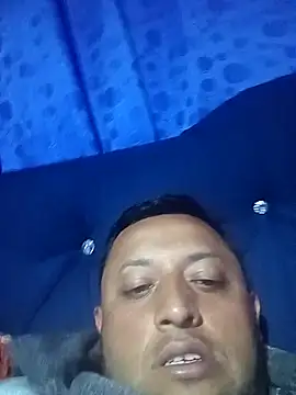 BatiBattman69 online show from March 6, 2025, 4:52 am