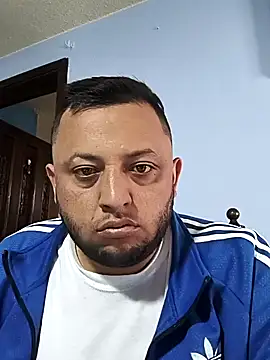 BatiBattman69 online show from January 29, 2025, 5:02 pm