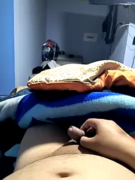 BatiBattman69 online show from February 15, 2025, 6:02 am