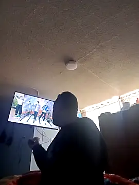 BatiBattman69 online show from February 19, 2025, 2:44 pm