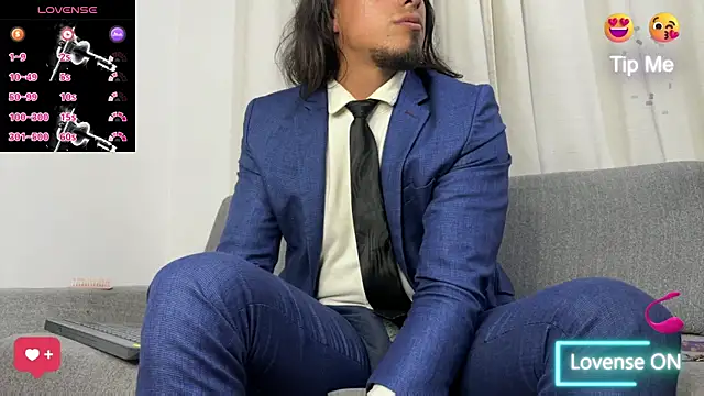 Tom blunt96 online show from November 6, 2025, 6:17 am