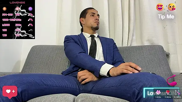 Tom blunt96 online show from February 24, 2026, 8:15 am