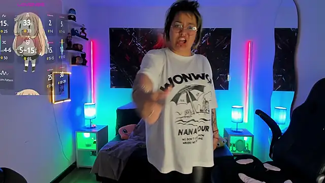 Snapshot of lucky-leah chatting on October 14, 2025, 4:24 am lucky-leah online show from October 14, 2025, 4:24 am