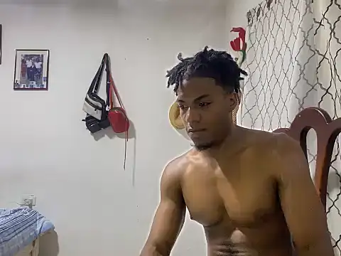 Snapshot of andrews2399 chatting on November 12, 2025, 2:04 am andrews2399 online show from November 12, 2025, 2:04 am