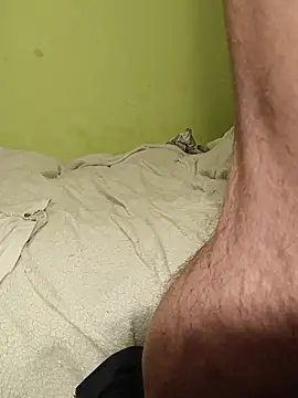 Snapshot of niesmialy39oon chatting on November 3, 2025, 6:44 pm niesmialy39oon online show from November 3, 2025, 6:44 pm