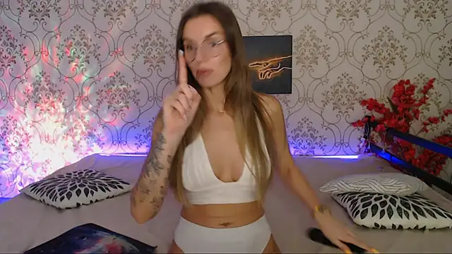 Snapshot of JulDoll chatting on December 5, 2025, 3:05 am JulDoll online show from December 5, 2025, 3:05 am