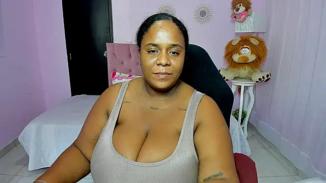 bbw charlote online show from February 2, 2026, 2:38 pm