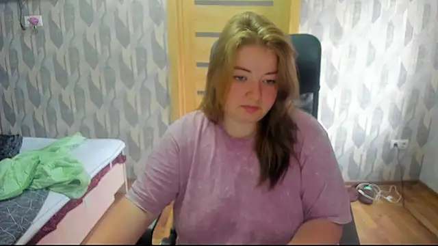 Snapshot of valery1610 chatting on July 11, 2026, 7:41 am valery1610 online show from July 11, 2026, 7:41 am