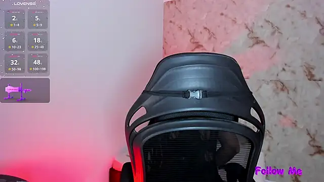 Abbieowenx online show from December 5, 2025, 2:04 pm