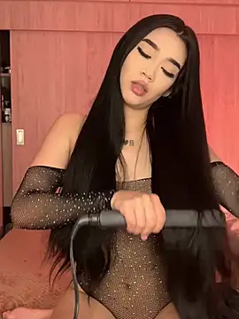 Snapshot of Ambar_R0SSE chatting on March 9, 2025, 2:29 am Ambar R0SSE online show from March 9, 2025, 2:29 am