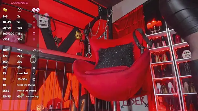 Snapshot of MistressAndre chatting on July 1, 2026, 8:31 pm MistressAndre online show from July 1, 2026, 8:31 pm