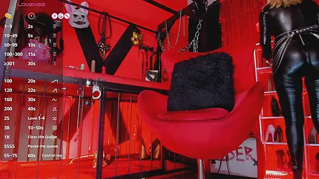 Snapshot of MistressAndre chatting on July 2, 2026, 8:37 pm MistressAndre online show from July 2, 2026, 8:37 pm