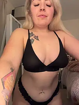 Snapshot of xxcurvyjessiexx chatting on November 25, 2025, 8:42 pm xxcurvyjessiexx online show from November 25, 2025, 8:42 pm