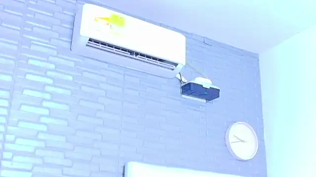 Snapshot of ebonny_suggarmommy1 chatting on June 19, 2026, 8:47 pm ebonny suggarmommy1 online show from June 19, 2026, 8:47 pm