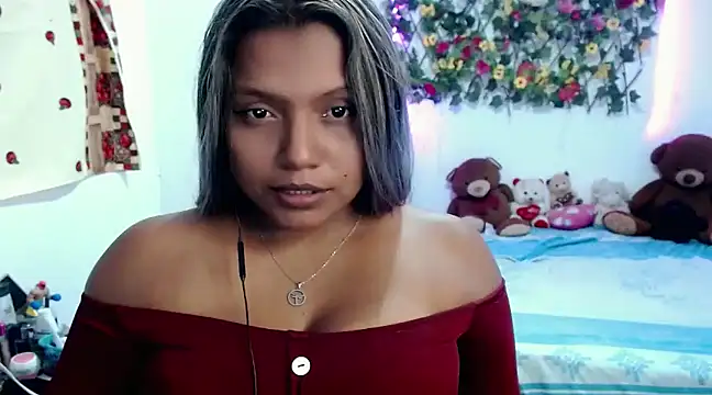 Snapshot of sexysusan4you chatting on February 4, 2025, 9:10 pm sexysusan4you online show from February 4, 2025, 9:10 pm