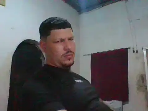 PIGDIRTY22 online show from January 22, 2025, 11:43 pm