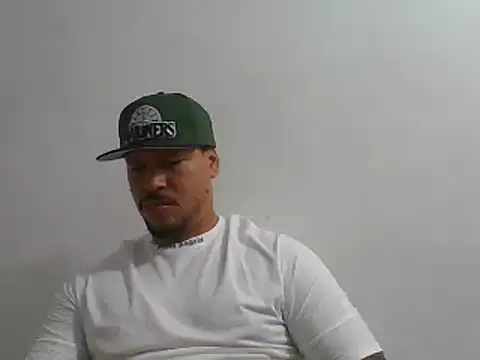 PIGDIRTY22 online show from December 20, 2024, 11:21 am