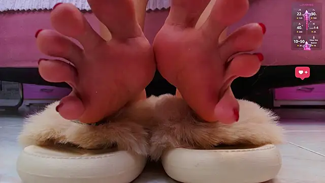 Snapshot of AuroraSim chatting on December 1, 2025, 1:45 pm AuroraSim online show from December 1, 2025, 1:45 pm