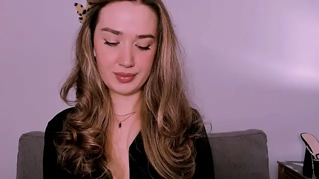 CindyKissable online show from June 13, 2026, 5:38 am