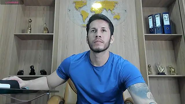 Snapshot of George_Diesell chatting on May 21, 2026, 4:10 am George Diesell online show from May 21, 2026, 4:10 am