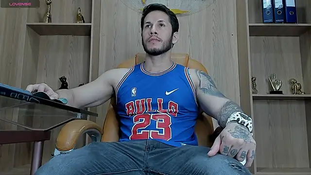 Snapshot of George_Diesell chatting on May 27, 2026, 4:09 am George Diesell online show from May 27, 2026, 4:09 am
