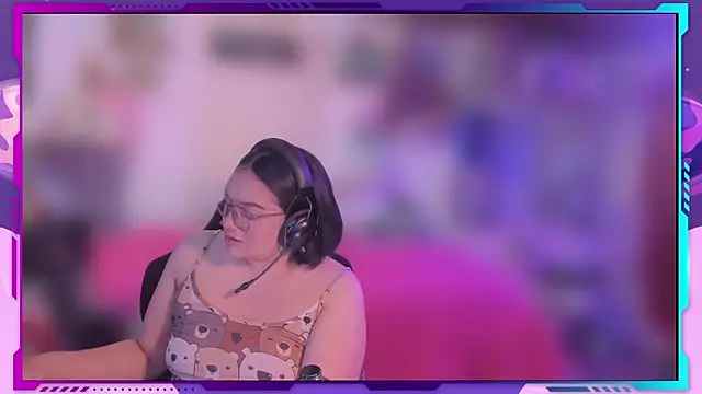 Snapshot of MegariaB chatting on March 16, 2026, 4:53 am MegariaB online show from March 16, 2026, 4:53 am