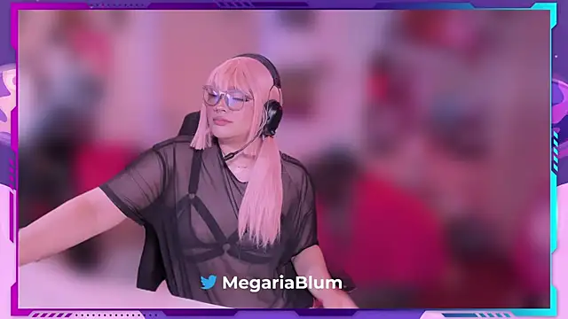 MegariaB online show from May 1, 2026, 4:28 am