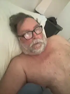 Drummajor online show from September 28, 2025, 4:03 pm