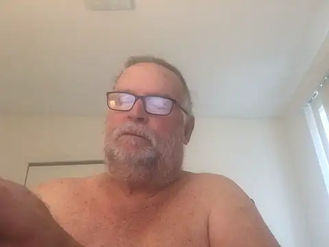 Snapshot of Drummajor chatting on June 17, 2026, 3:11 pm Drummajor online show from June 17, 2026, 3:11 pm