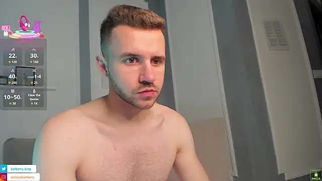 Snapshot of EnriqueBarberry chatting on October 11, 2025, 5:30 am EnriqueBarberry online show from October 11, 2025, 5:30 am