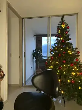 Snapshot of Susi_bell chatting on December 5, 2024, 10:50 pm Susi bell online show from December 5, 2024, 10:50 pm