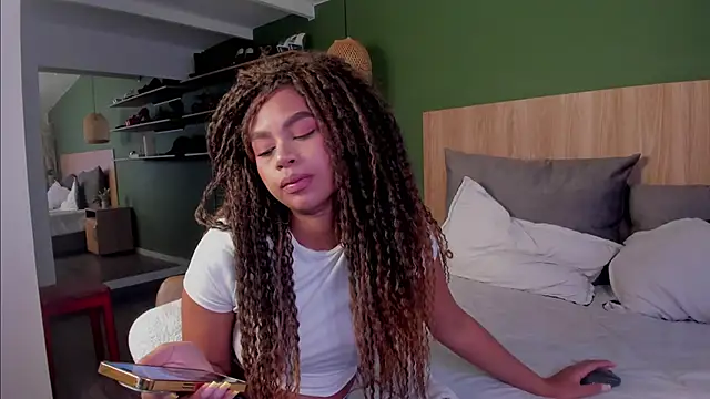 Snapshot of nayah__ chatting on November 9, 2025, 2:21 pm nayah online show from November 9, 2025, 2:21 pm