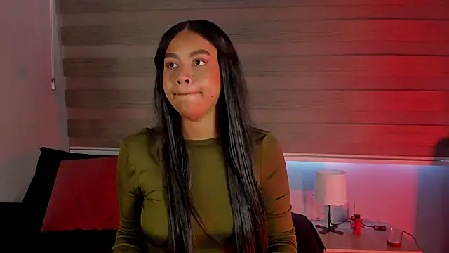 Snapshot of nayah__ chatting on November 25, 2025, 9:04 pm nayah online show from November 25, 2025, 9:04 pm