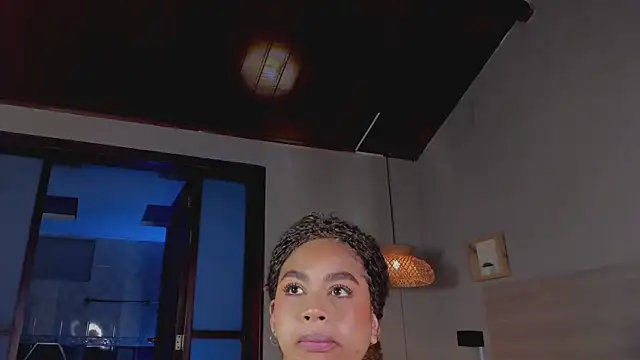 Snapshot of nayah__ chatting on October 10, 2025, 7:36 pm nayah online show from October 10, 2025, 7:36 pm