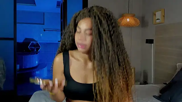 Snapshot of nayah__ chatting on October 7, 2025, 7:26 pm nayah online show from October 7, 2025, 7:26 pm