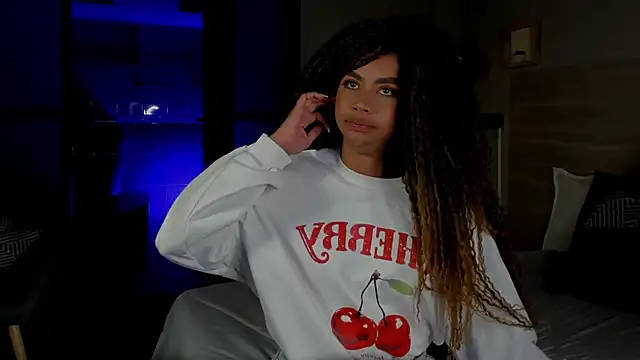 Snapshot of nayah__ chatting on November 5, 2025, 7:50 pm nayah online show from November 5, 2025, 7:50 pm