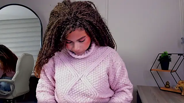 Snapshot of nayah__ chatting on November 13, 2025, 12:53 pm nayah online show from November 13, 2025, 12:53 pm