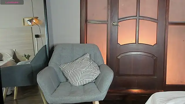 Snapshot of nayah__ chatting on June 11, 2026, 7:44 pm nayah online show from June 11, 2026, 7:44 pm