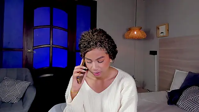 Snapshot of nayah__ chatting on November 19, 2025, 7:47 pm nayah online show from November 19, 2025, 7:47 pm