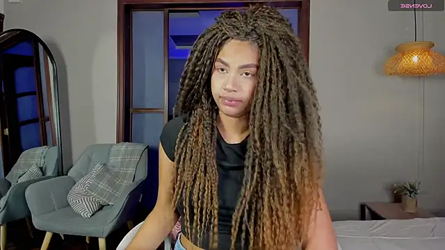 Snapshot of nayah__ chatting on October 29, 2025, 8:41 pm nayah online show from October 29, 2025, 8:41 pm