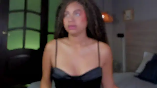 Snapshot of nayah__ chatting on November 7, 2025, 7:51 pm nayah online show from November 7, 2025, 7:51 pm