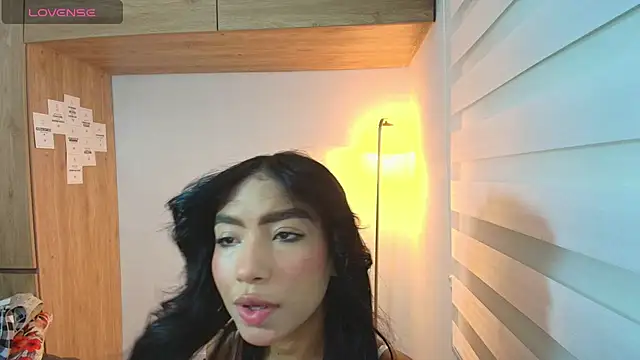 Snapshot of samy_jonnes_ chatting on August 6, 2026, 2:39 am samy jonnes online show from August 6, 2026, 2:39 am